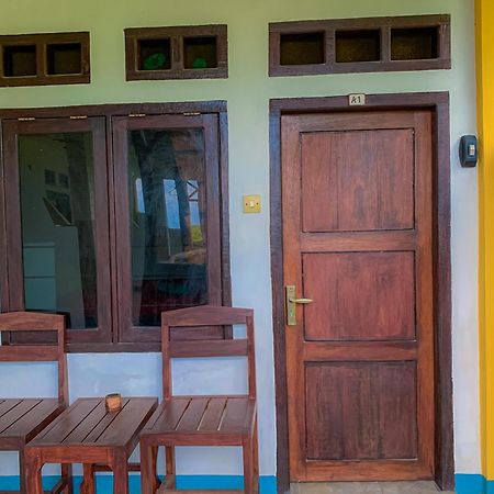 Breeze Hostel Kuta  Exterior foto