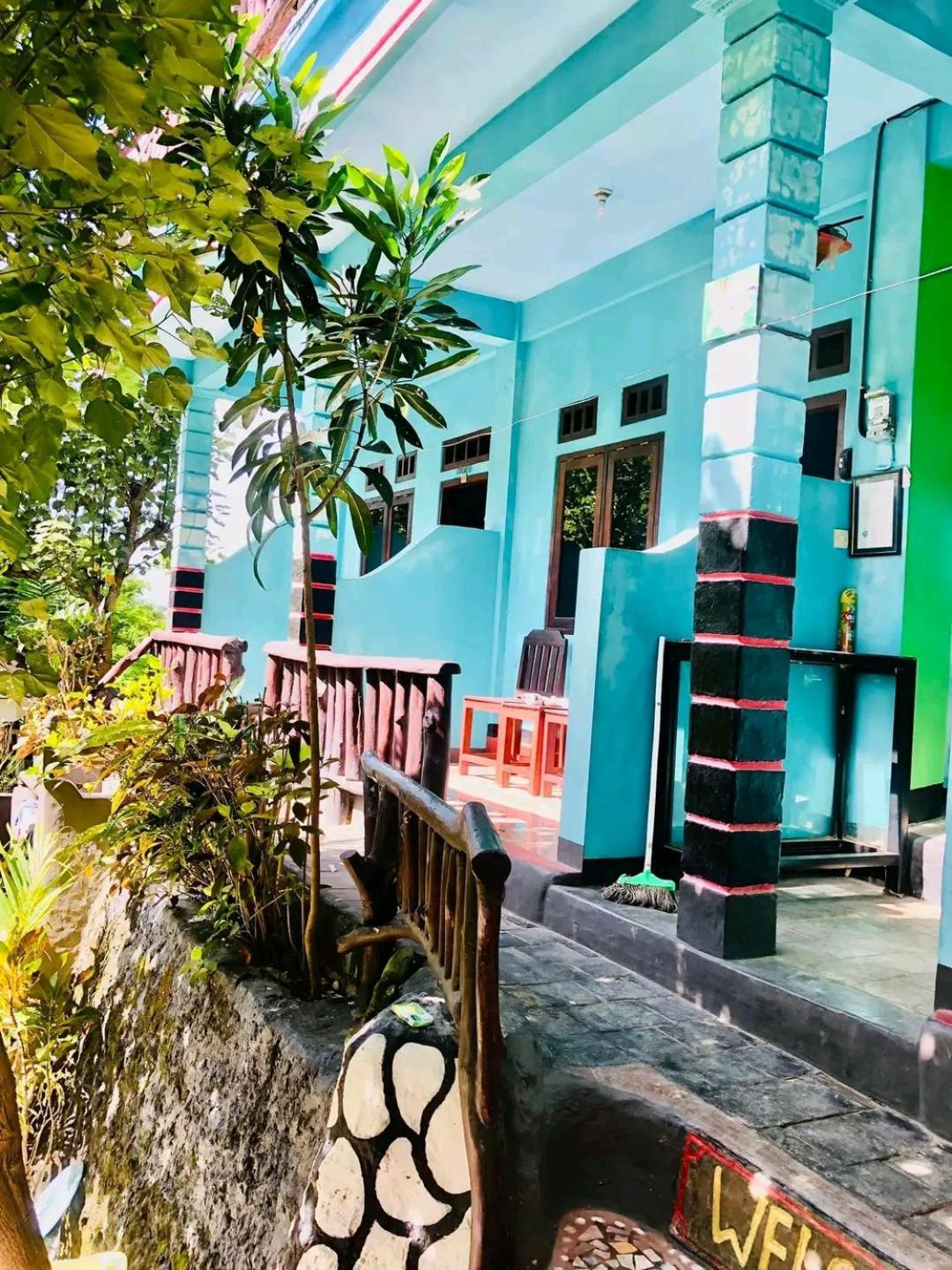 Breeze Hostel Kuta  Exterior foto