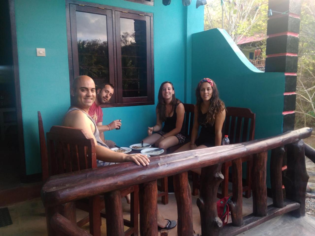 Breeze Hostel Kuta  Exterior foto