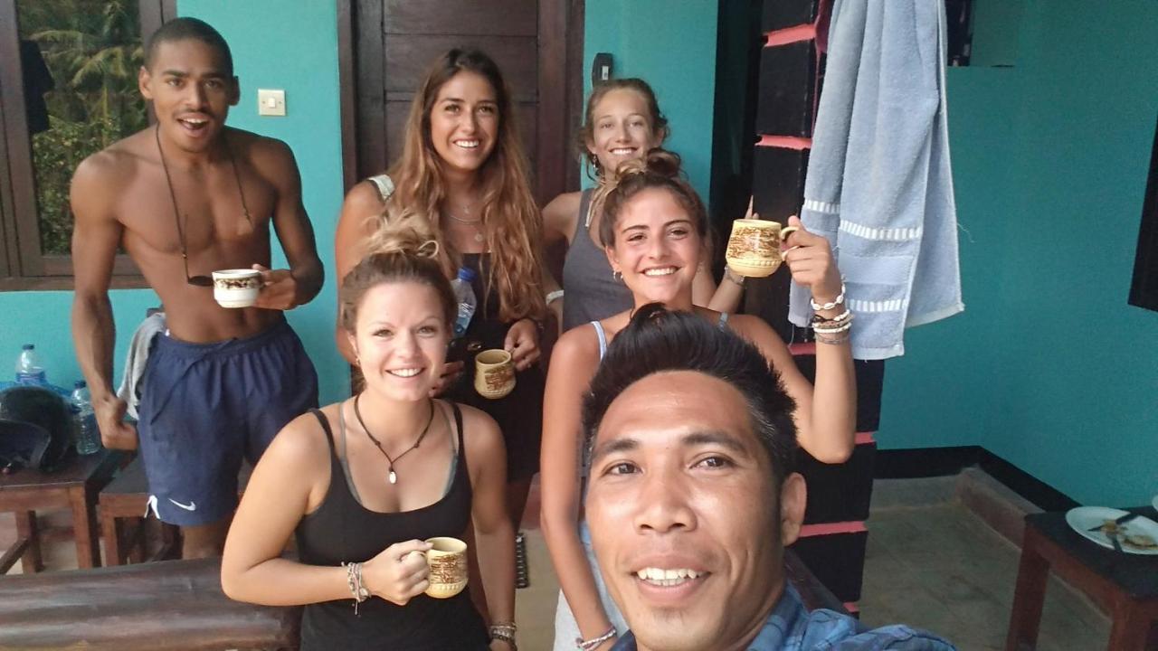Breeze Hostel Kuta  Exterior foto